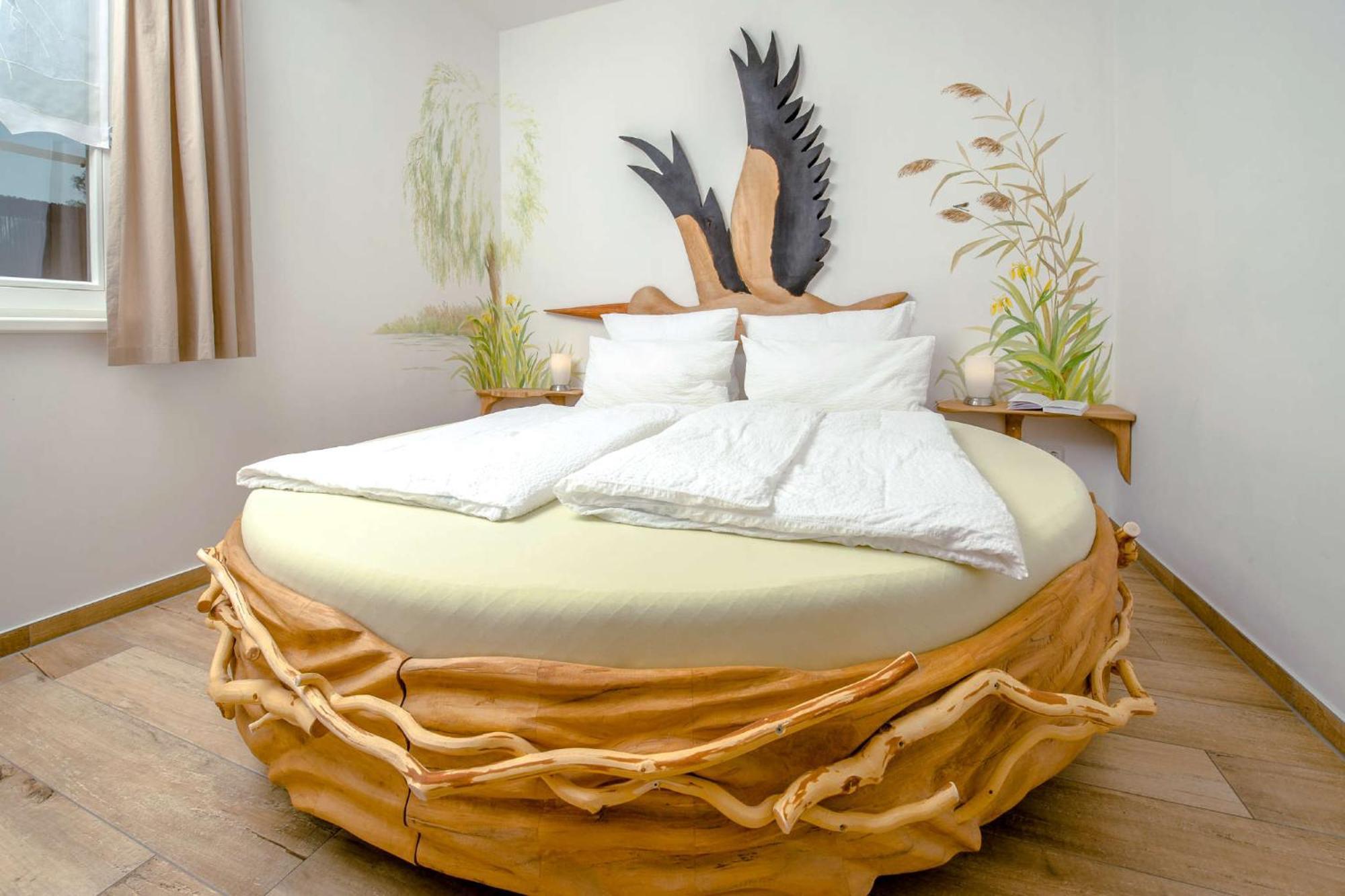 Neuendorf  Ferienwohnung Storchennest מראה חיצוני תמונה